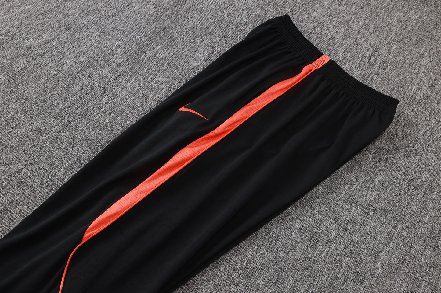 Netherlands 1/4 Zip Tracksuit Set - Black/Orange