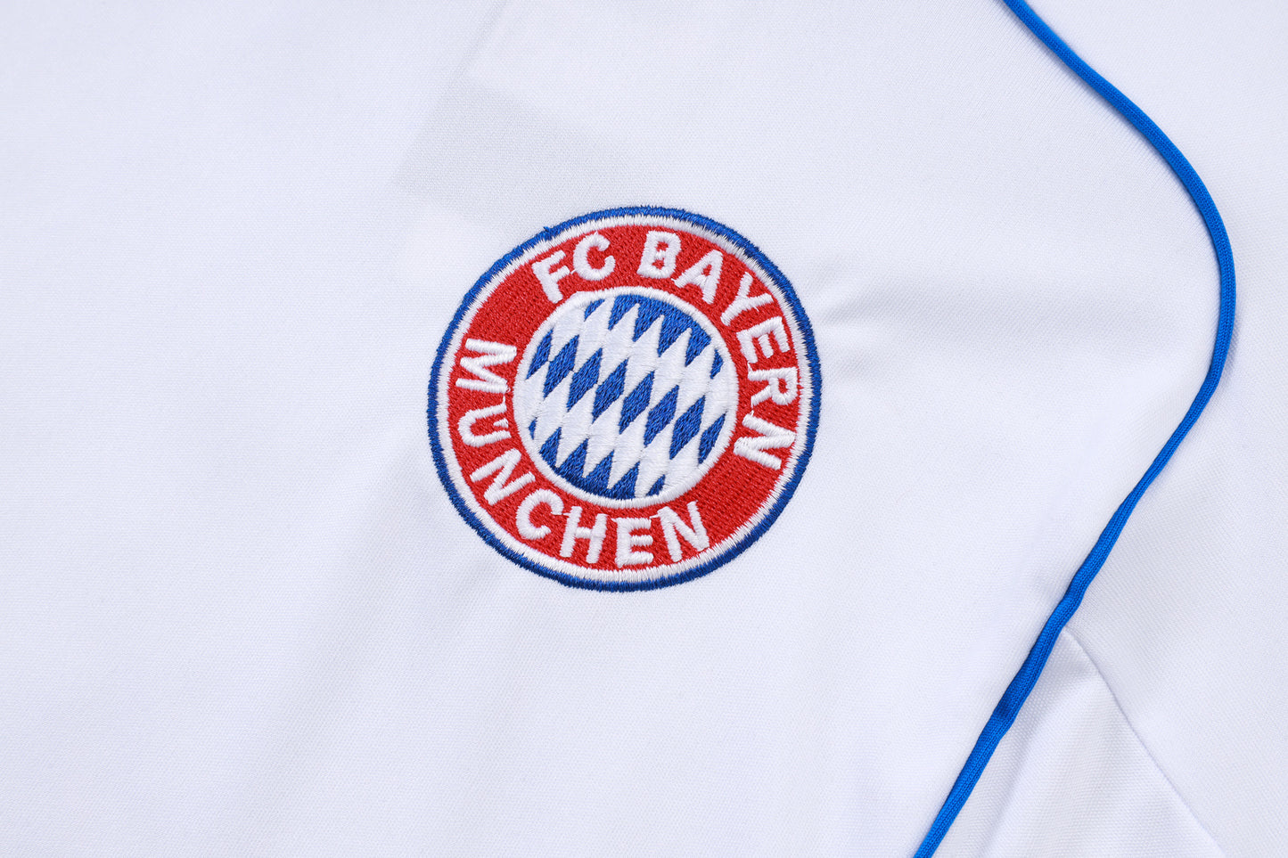 Bayern Munich Sleeveless Training Kit - Retro V1