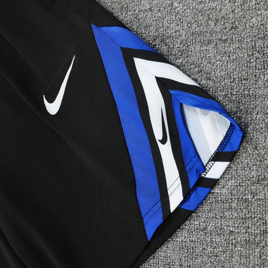 Inter Milan 2025/26 Retro Training Shorts