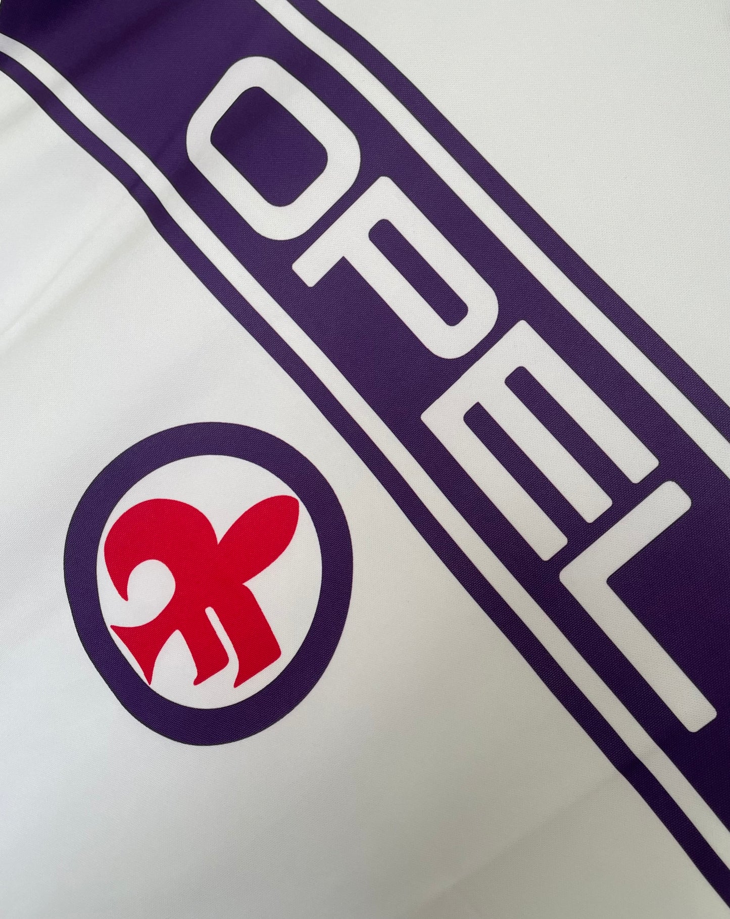 Fiorentina 1983/85 Away
