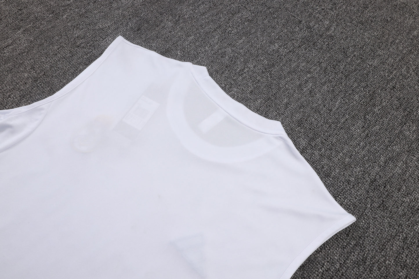 Real Madrid Sleeveless Training Kit - White/Blue
