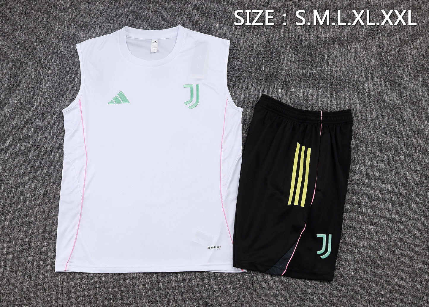 Juventus Sleeveless Training Kit - White/Pastel