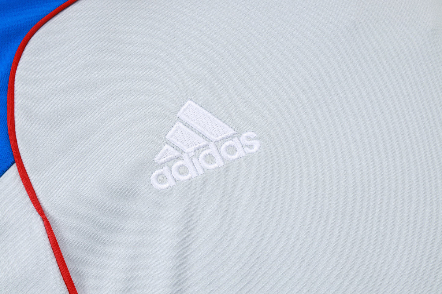 Bayern Munich Sleeveless Training Kit - Retro V2