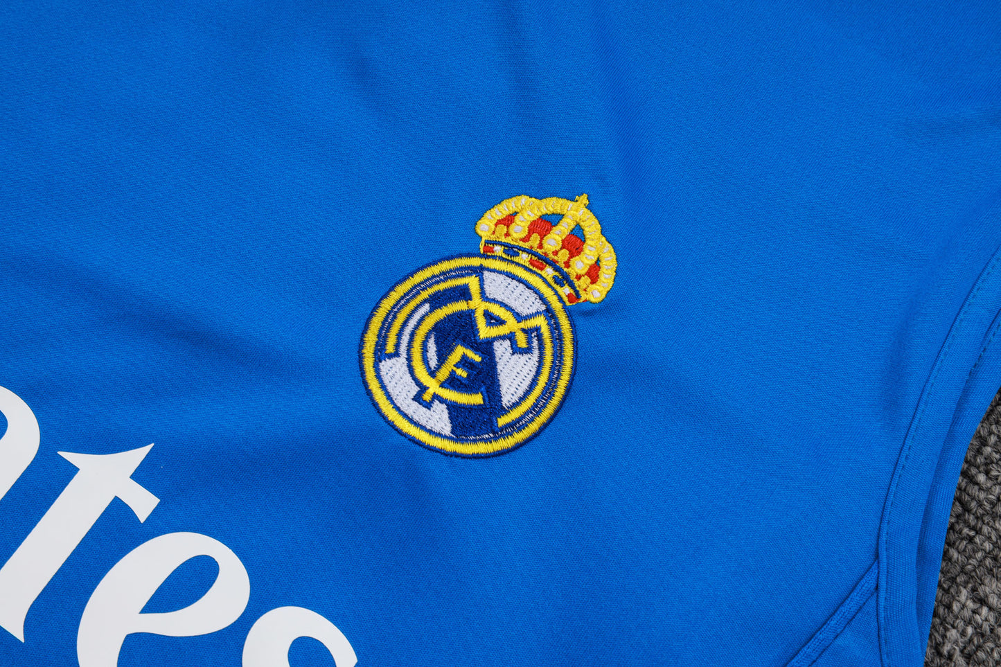 Real Madrid Sleeveless Training Kit - Third