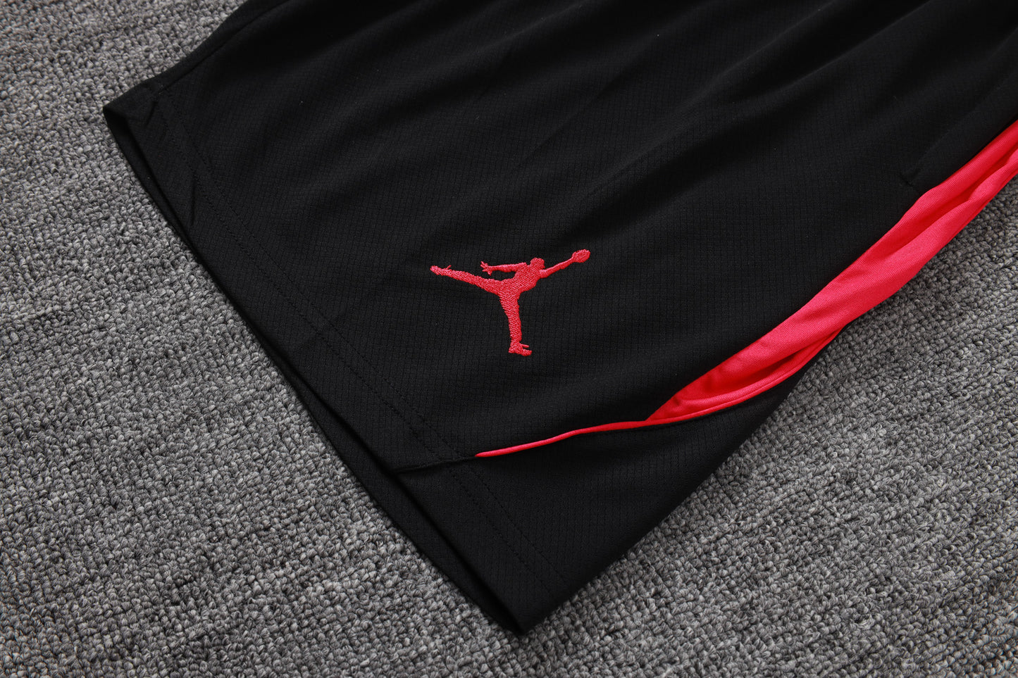 Brazil Sleeveless Training Kit - Black/Red Jordan