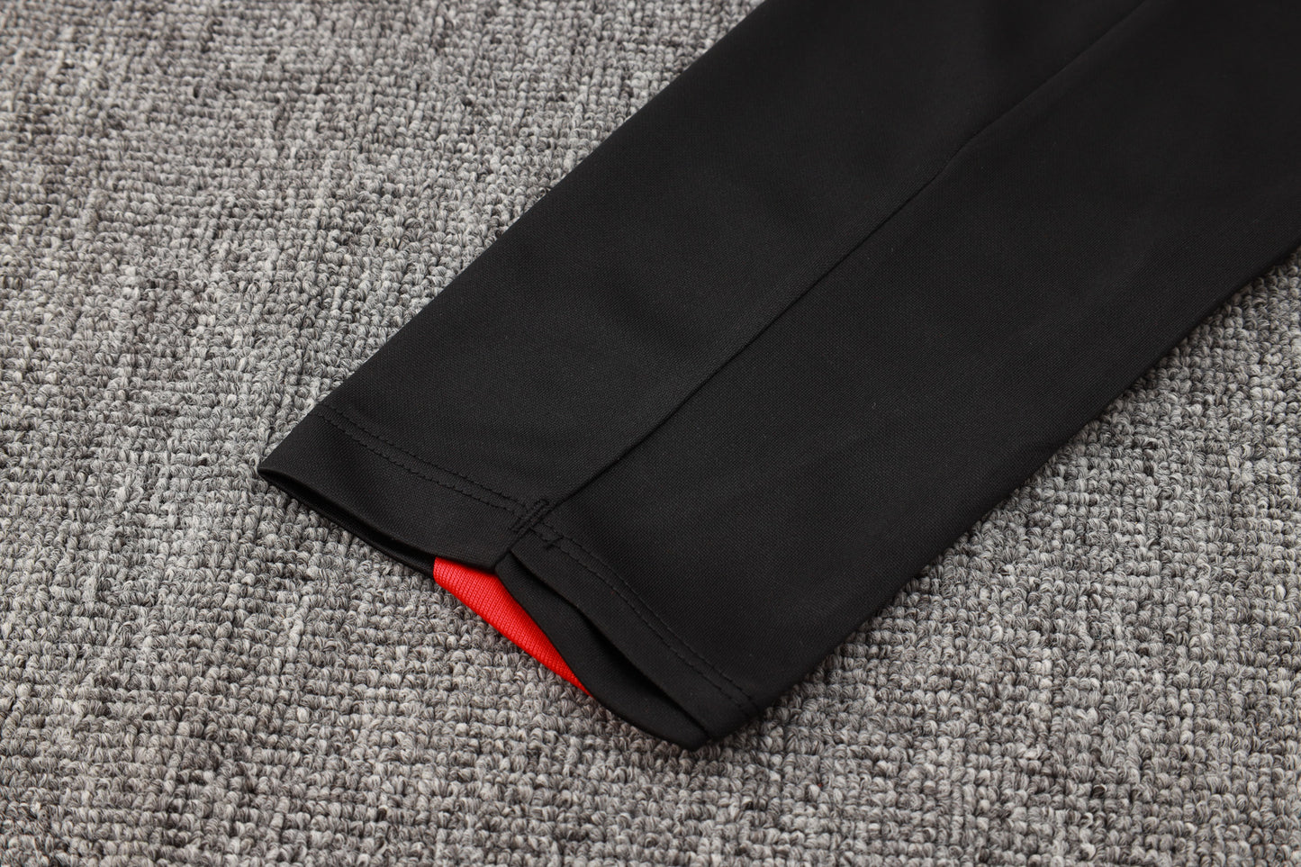 Portugal 1/4 Zip Tracksuit Set Black/Red