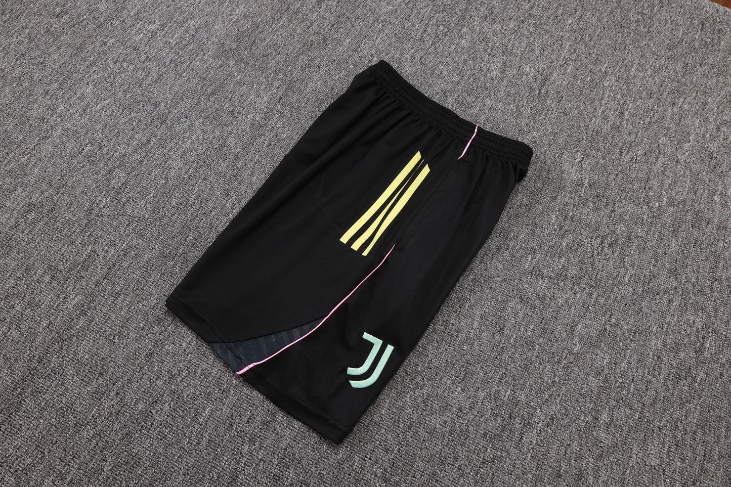 Juventus Sleeveless Training Kit - Black/Pastel