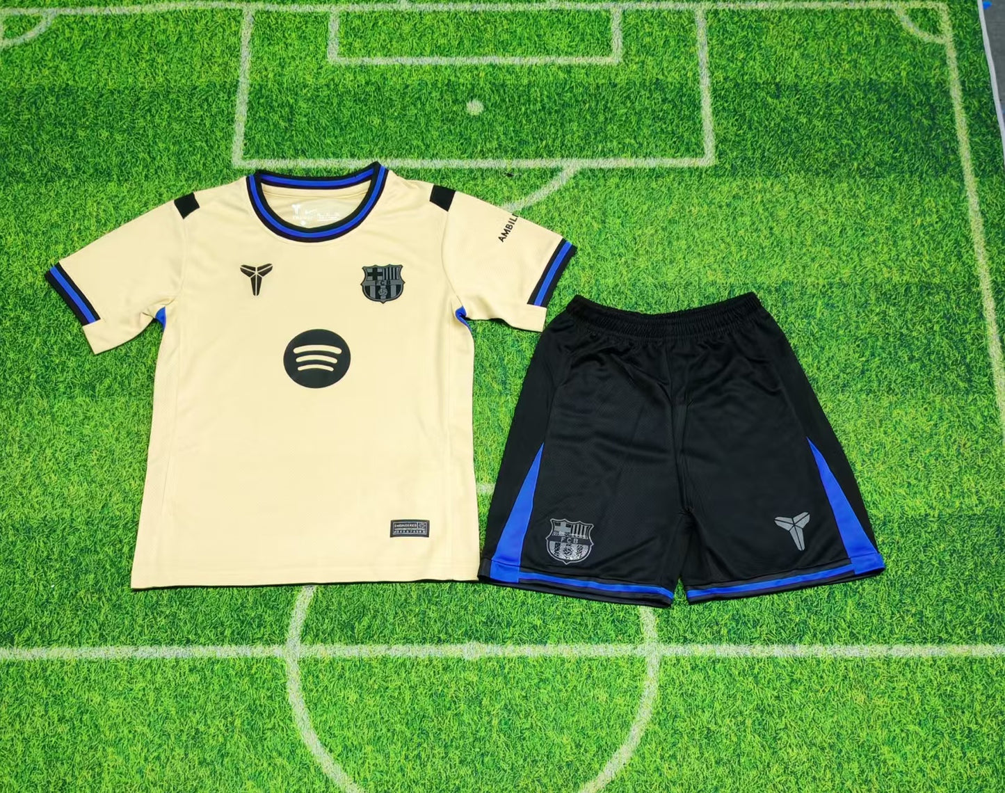 Barcelona 2025/26 Away - Kids