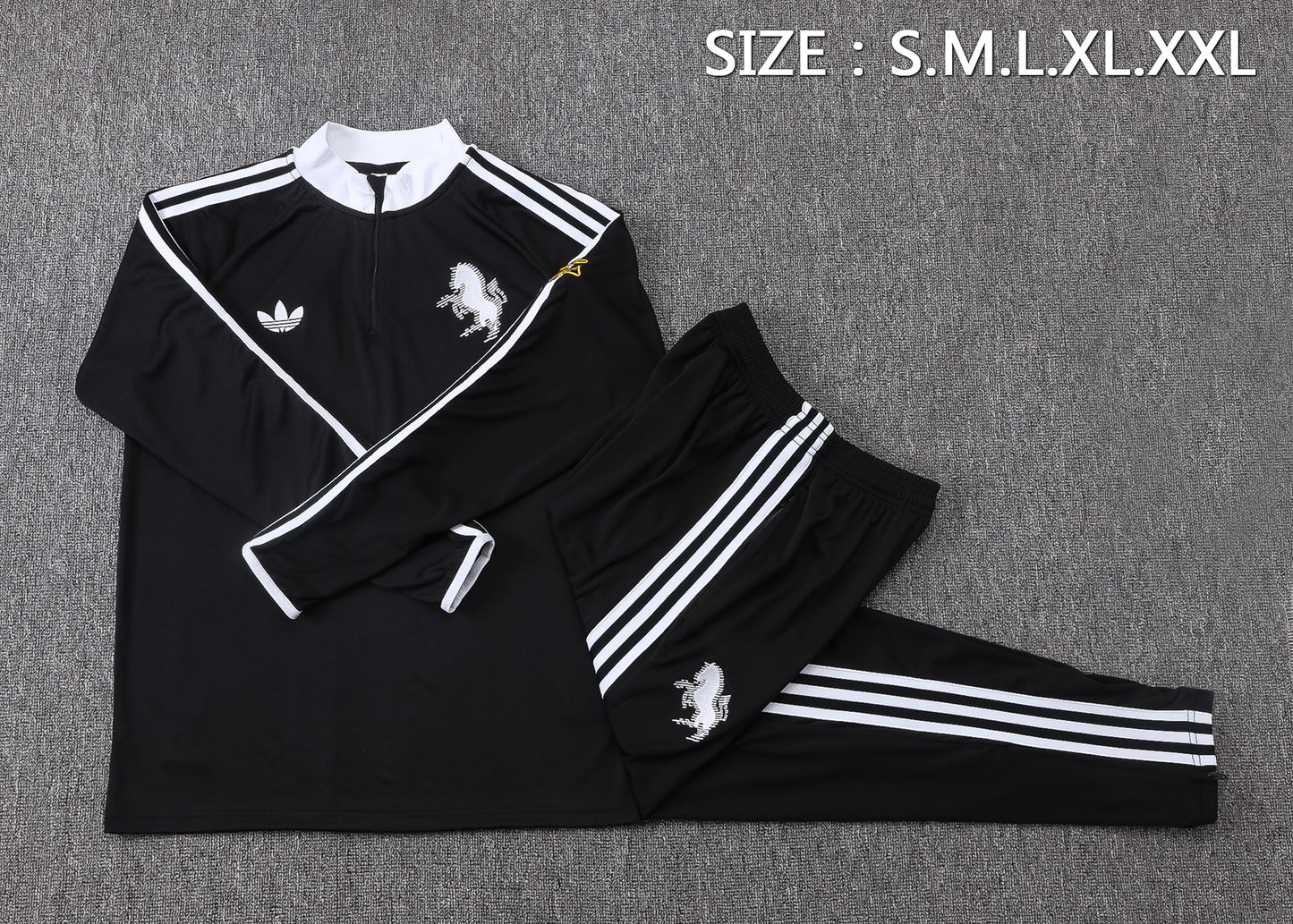 Juventus 1/4 Zip Tracksuit Set - Classic Black