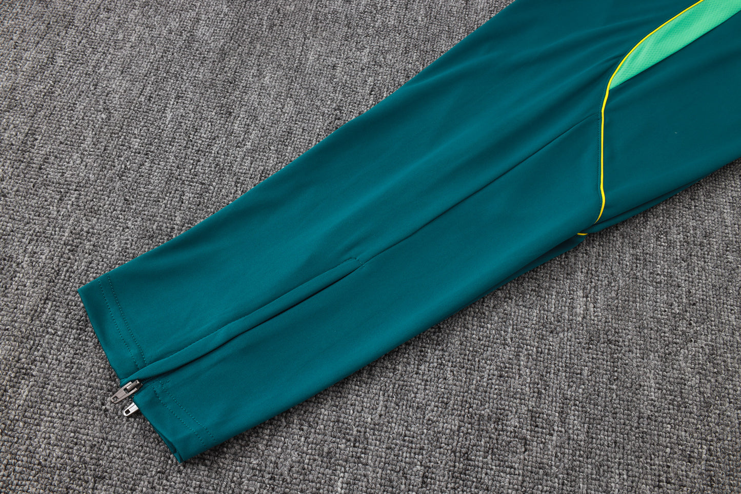 Brazil 1/4 Zip Tracksuit Set - Light Blue/Teal