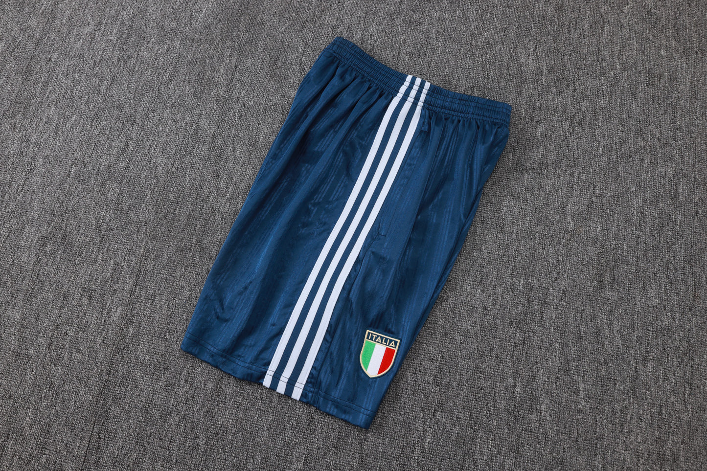 Italy Training Kit  - Classic Home