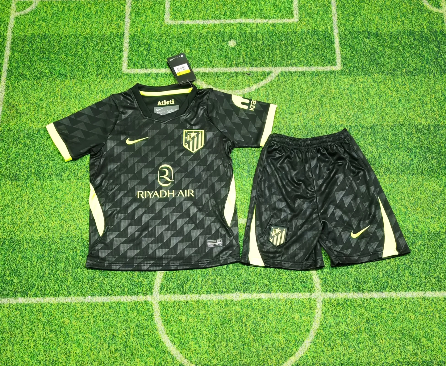 Atletico Madrid 2026/27 Away - Kids