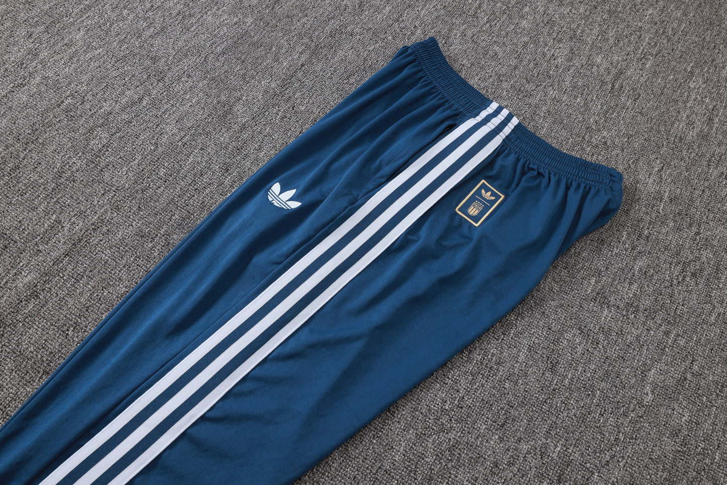 Italy 1/4 Zip Tracksuit Set - Classic White/Navy