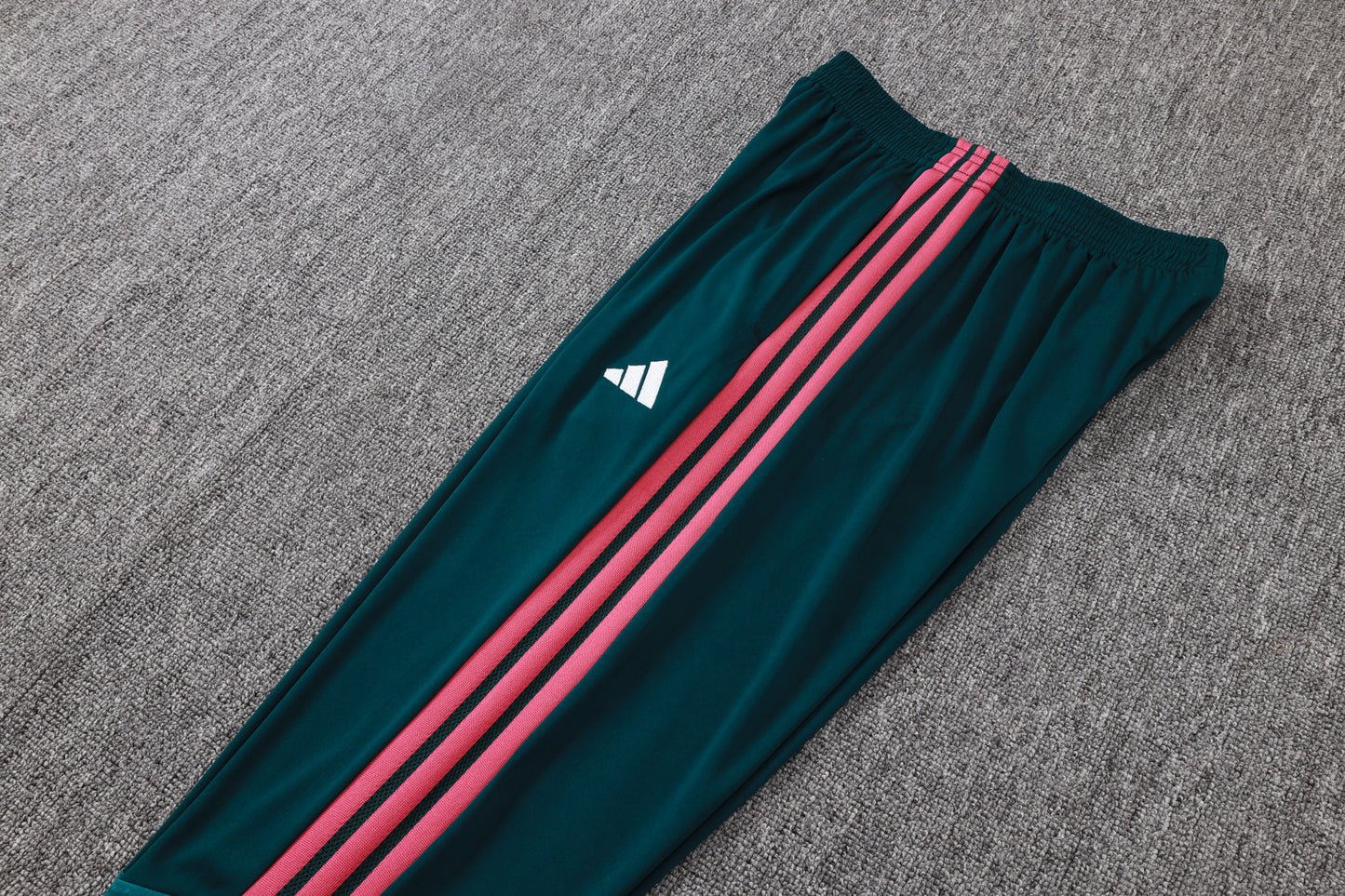 Real Madrid 1/4 Zip Tracksuit Set - Away
