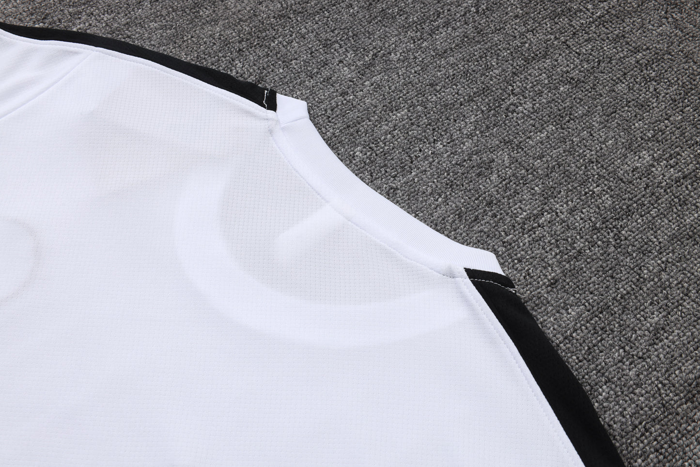 PSG Training Kit  - White/Black