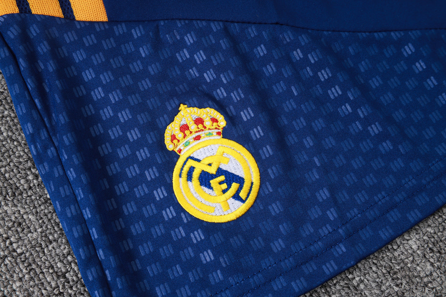 Real Madrid Training Kit  - Navy/Gold