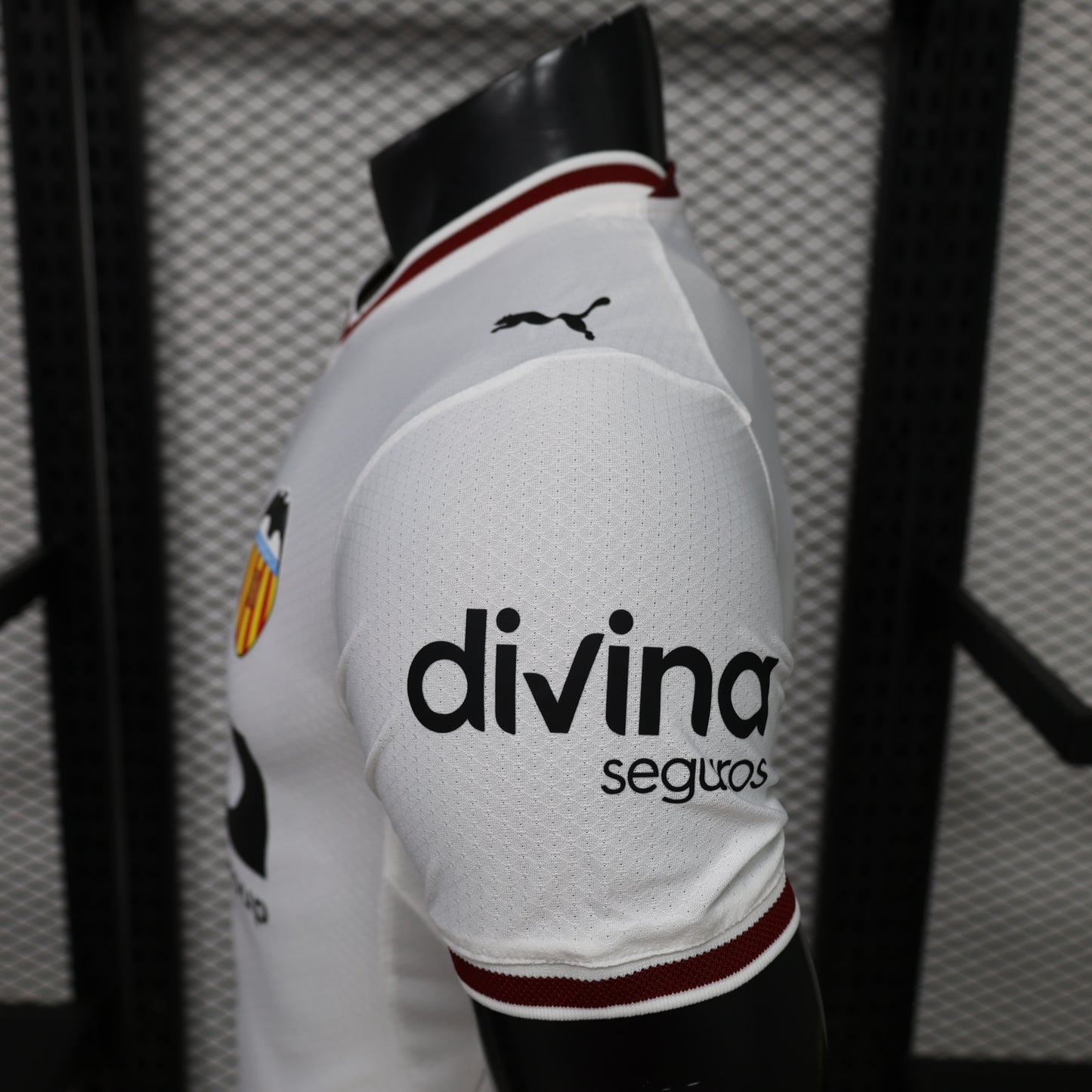 Valencia 2026/27 Home
