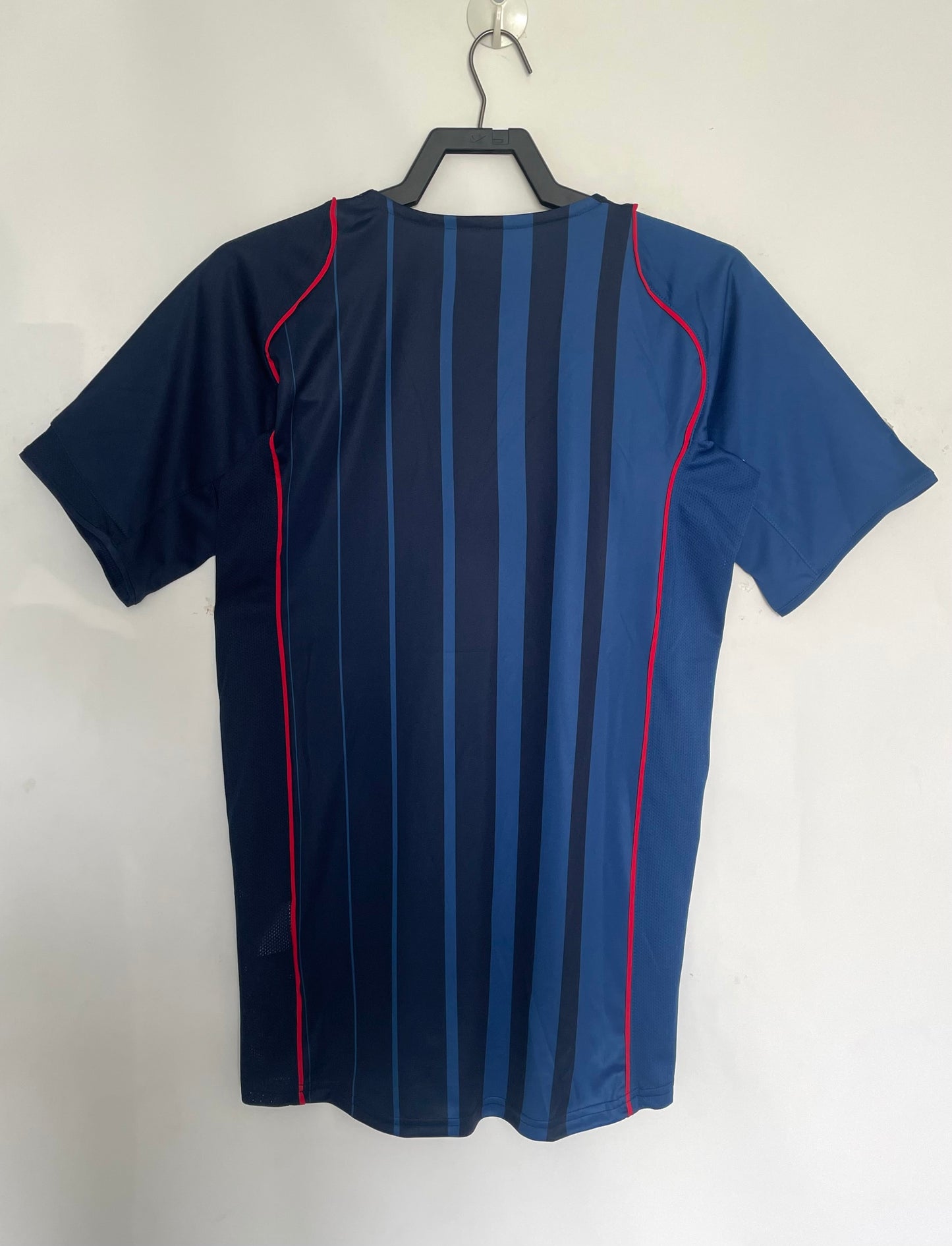 Barcelona 2004/05 Away