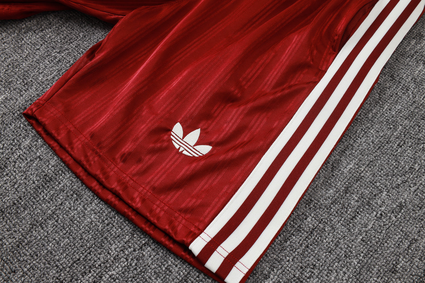 Spain Training Kit  - Classic Home