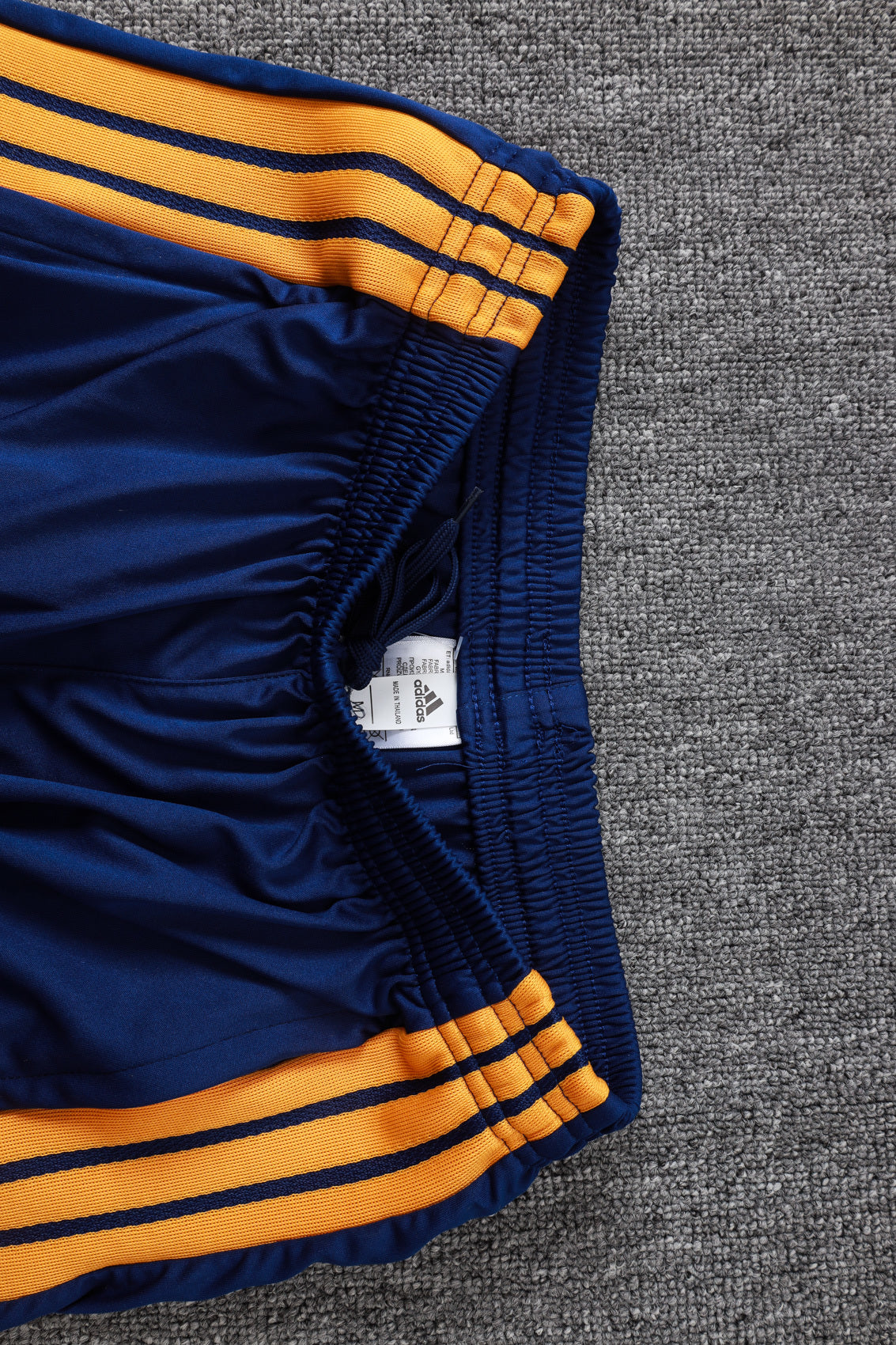 Real Madrid Training Kit  - Navy/Gold