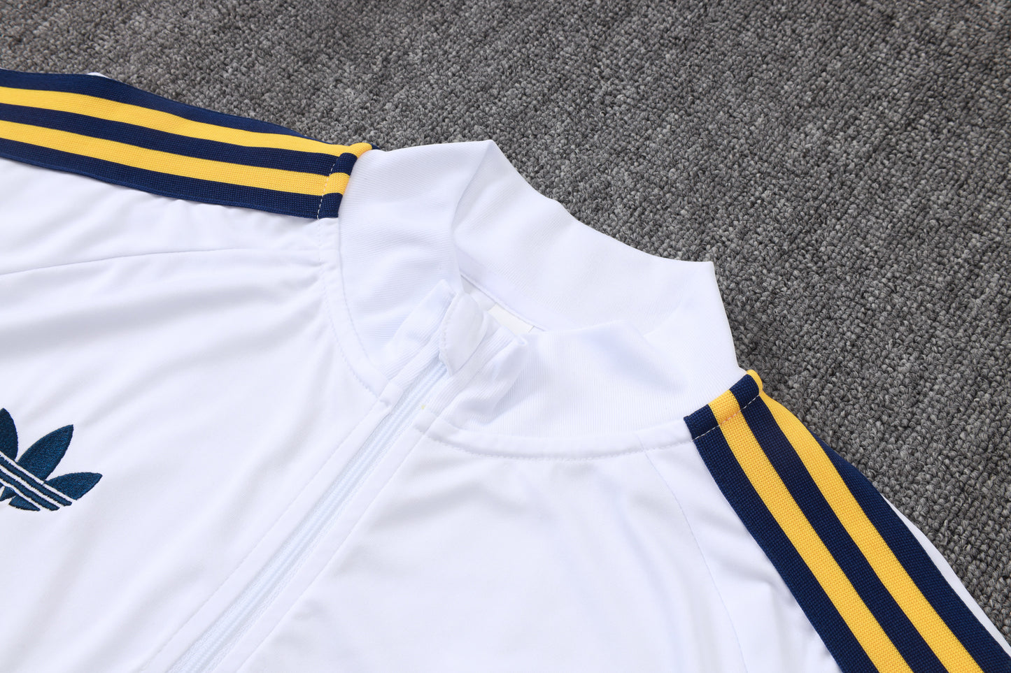 Real Madrid 1/4 Zip Tracksuit Set - Classic Home