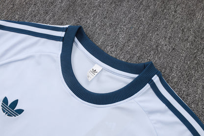 Italy Training Kit  - Classic Away