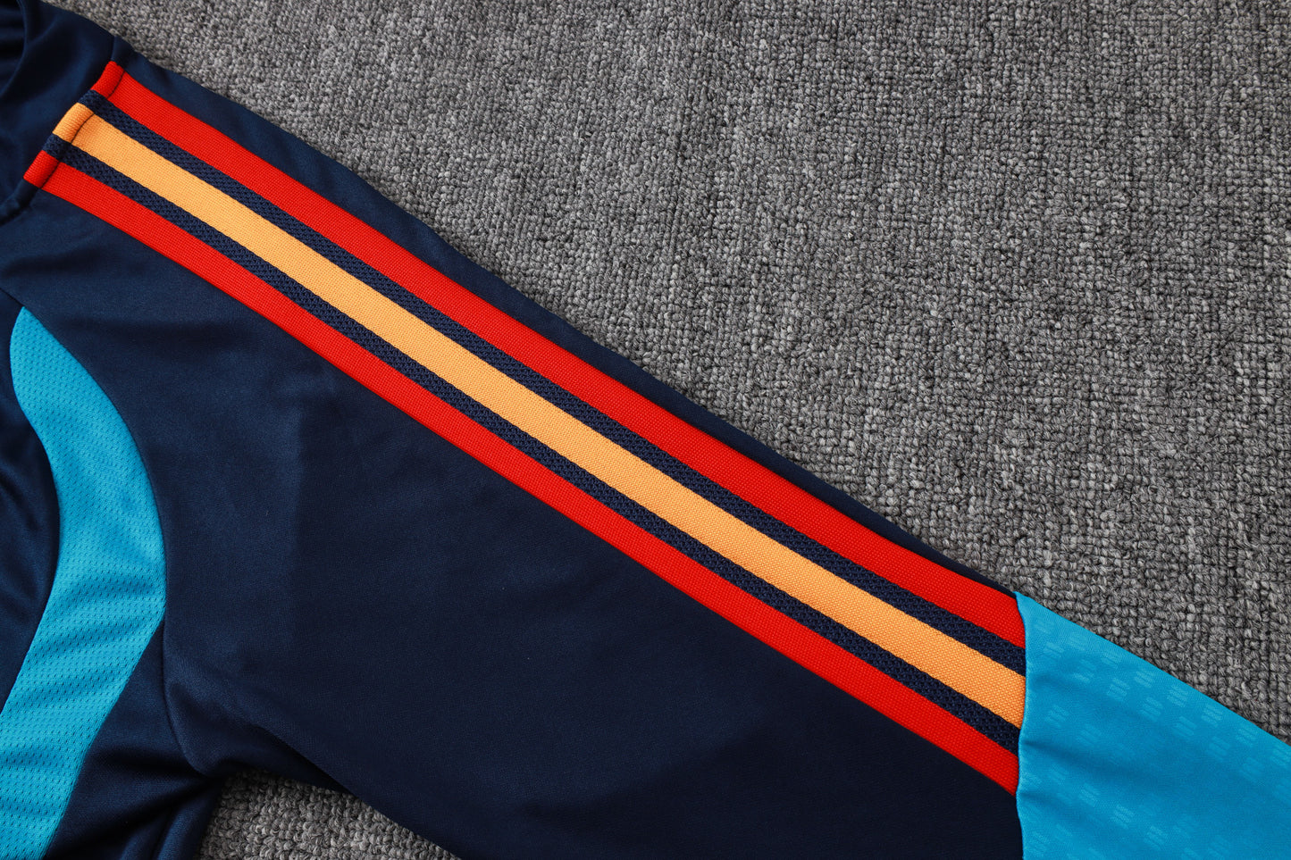 Spain 1/4 Zip Tracksuit Set - Navy/Light Blue