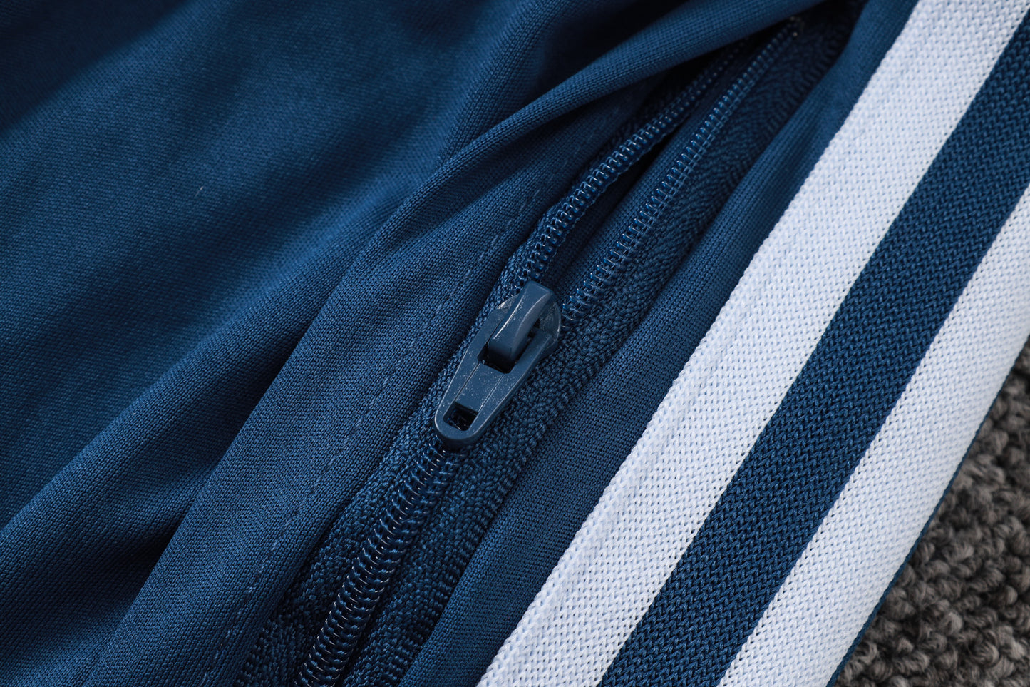 Italy 1/4 Zip Tracksuit Set - Classic White/Navy