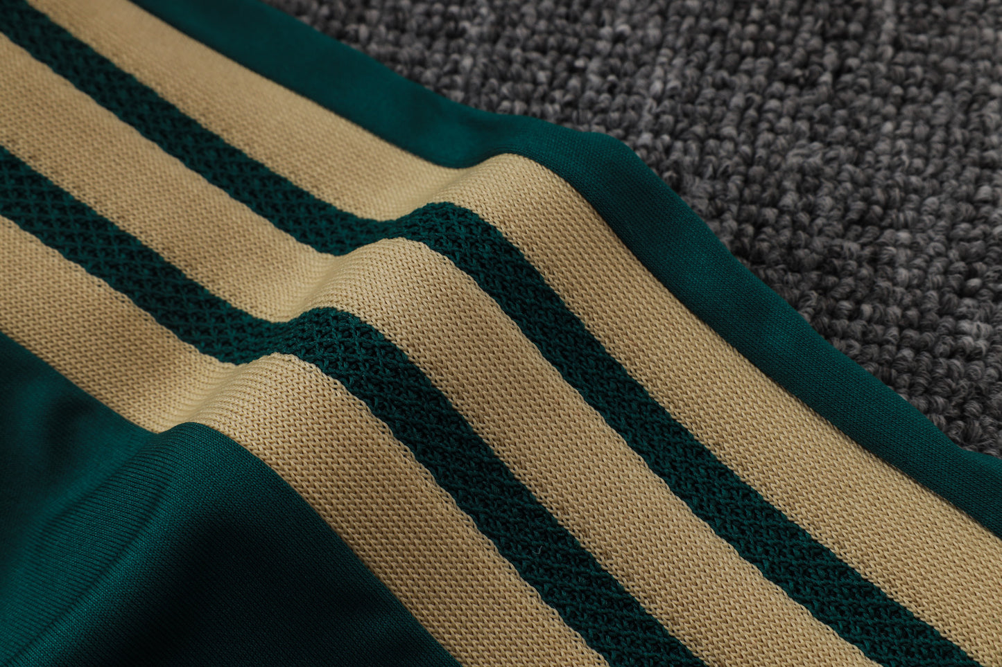 Italy Training Kit  - Green/White