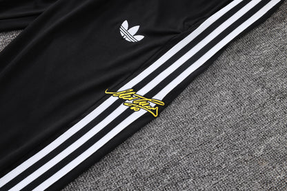 Juventus 1/4 Zip Tracksuit Set - Classic Black