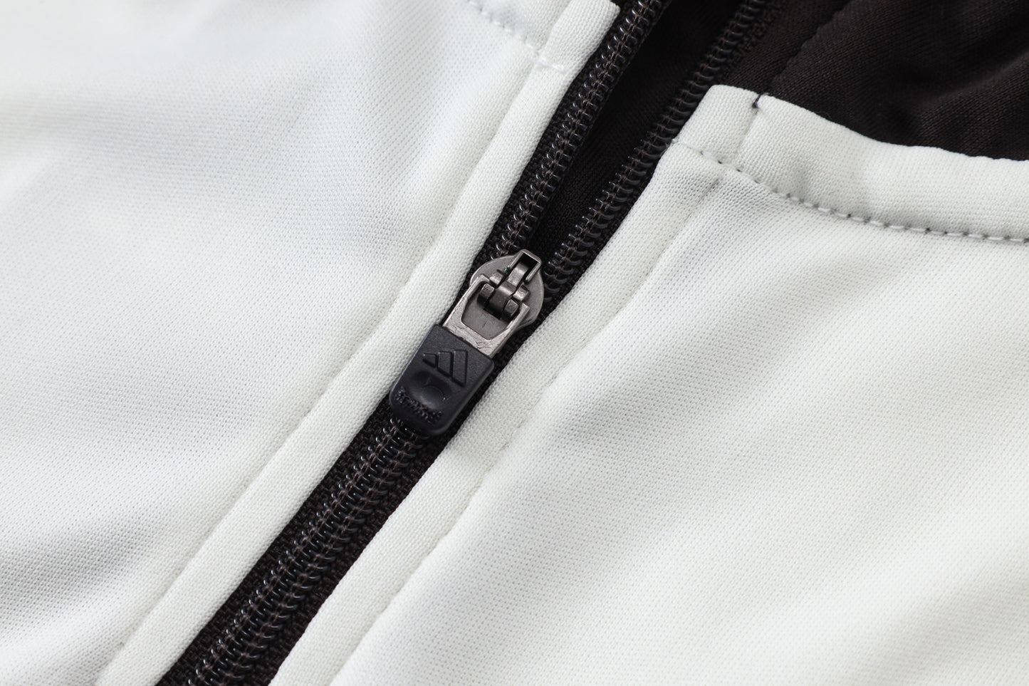 Flamengo 1/4 Zip Tracksuit Set - White/Black/Gold