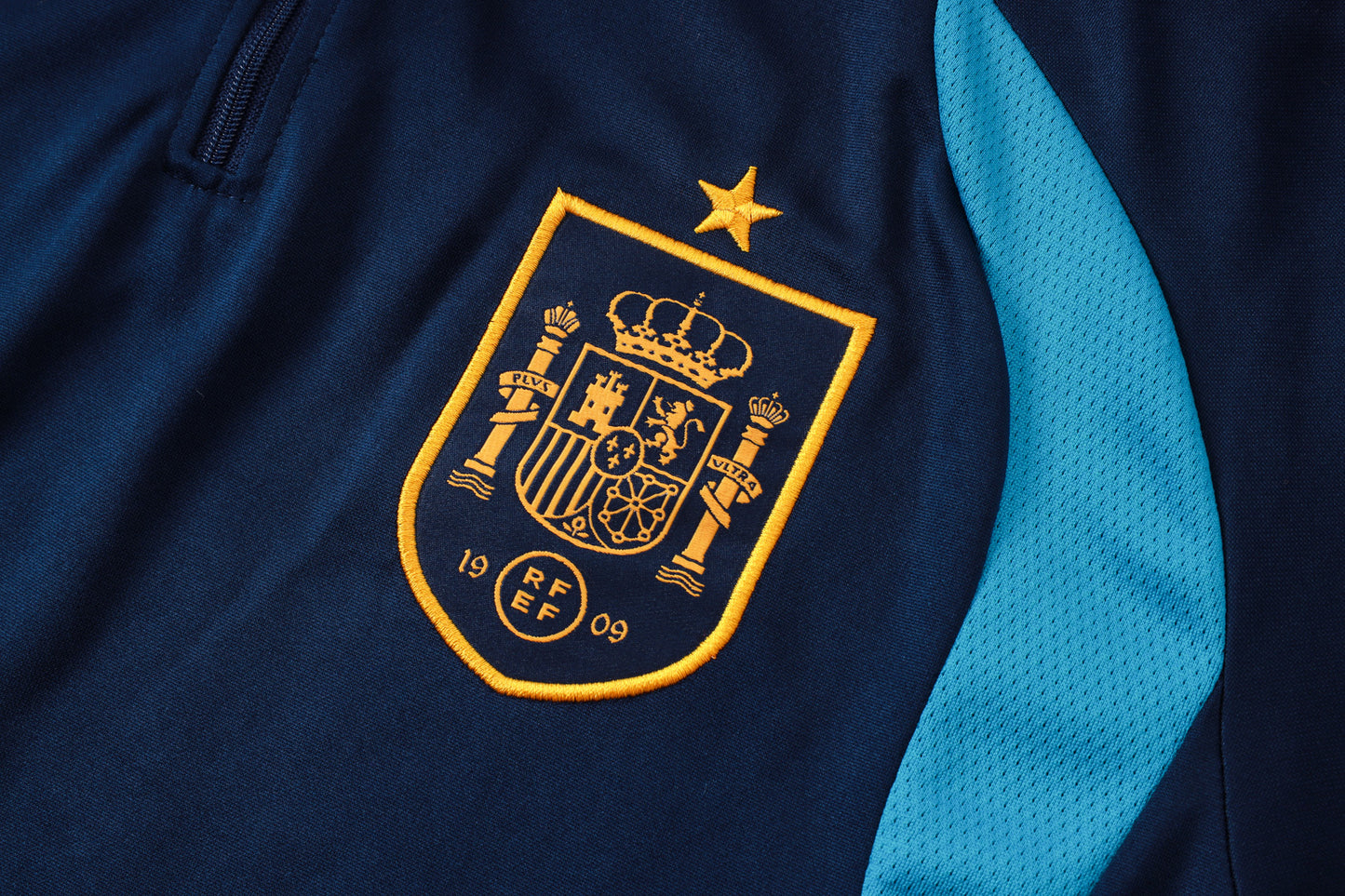 Spain 1/4 Zip Tracksuit Set - Navy/Light Blue