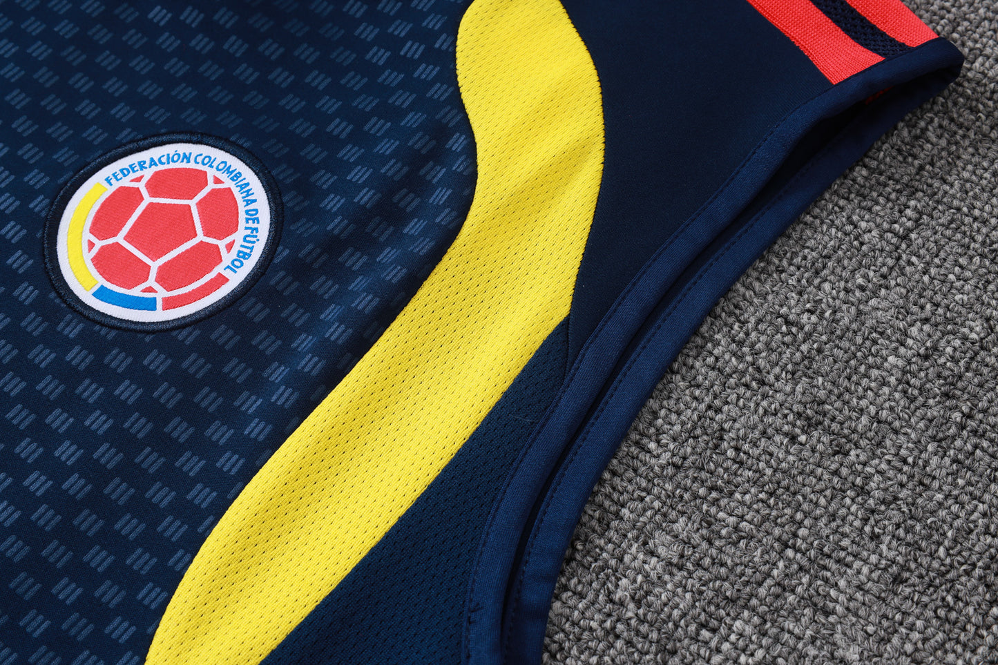 Colombia Sleeveless Training Kit - Navy/Blue