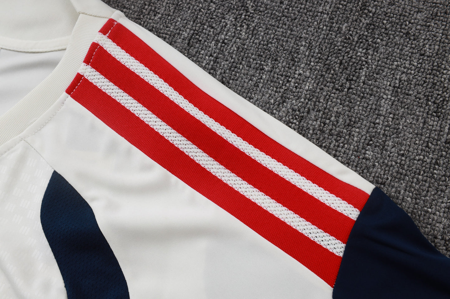 Bayern Munich Training Kit  - Beige/Navy