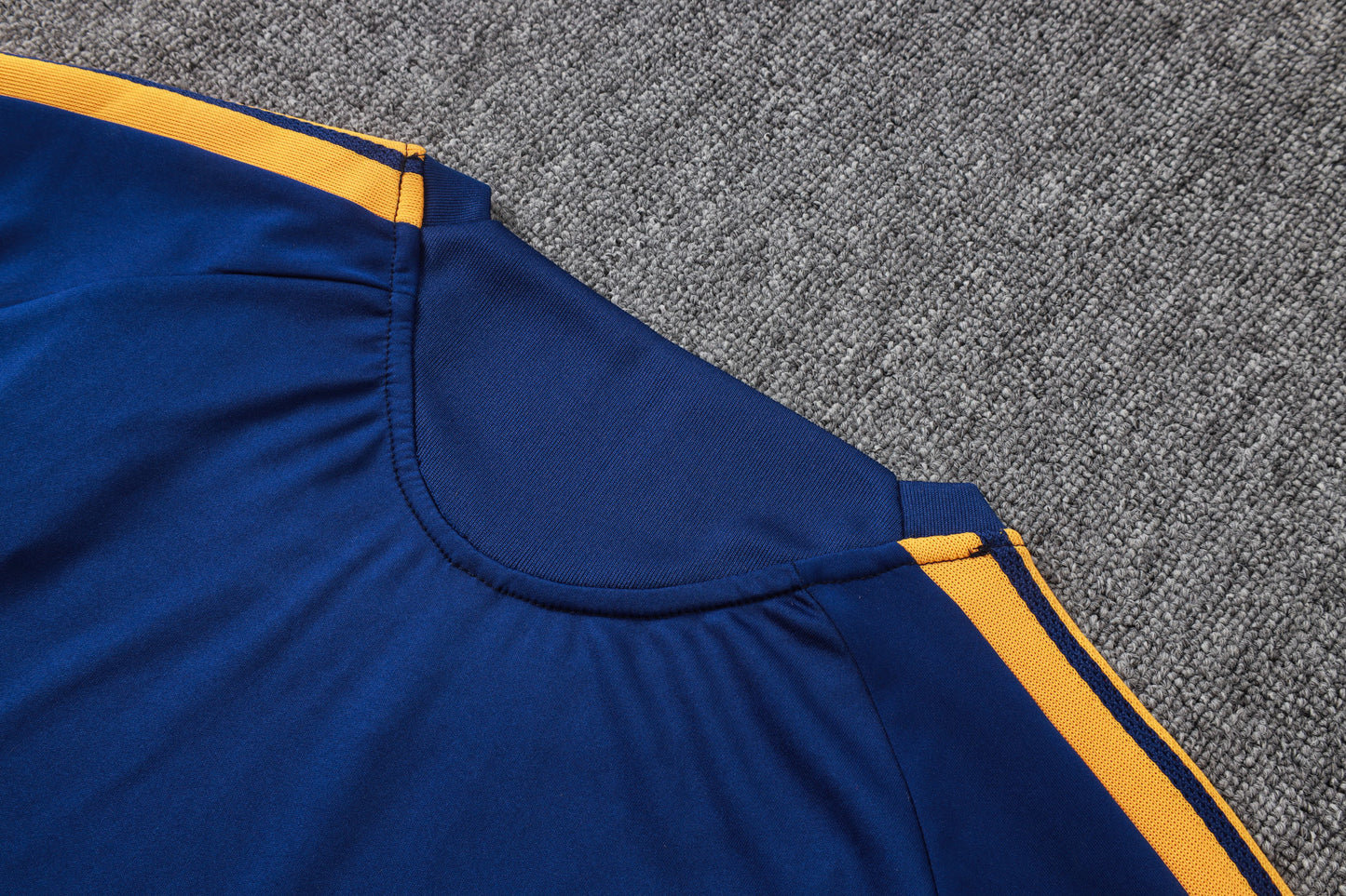 Real Madrid Training Kit  - Navy/Gold