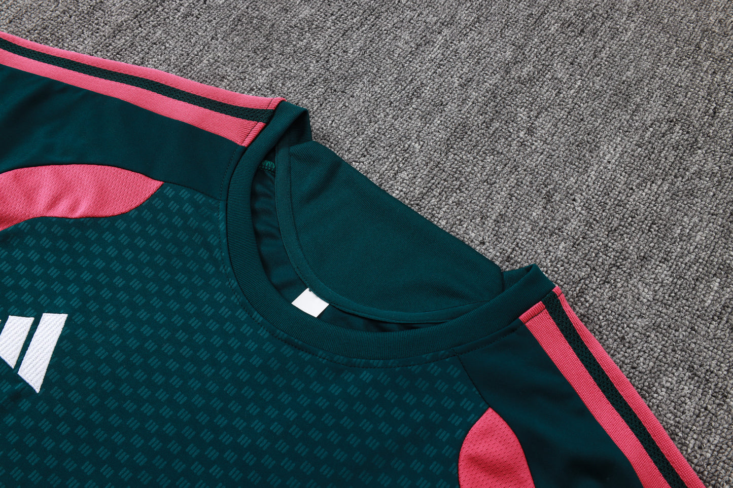 Real Madrid Training Kit  - Away