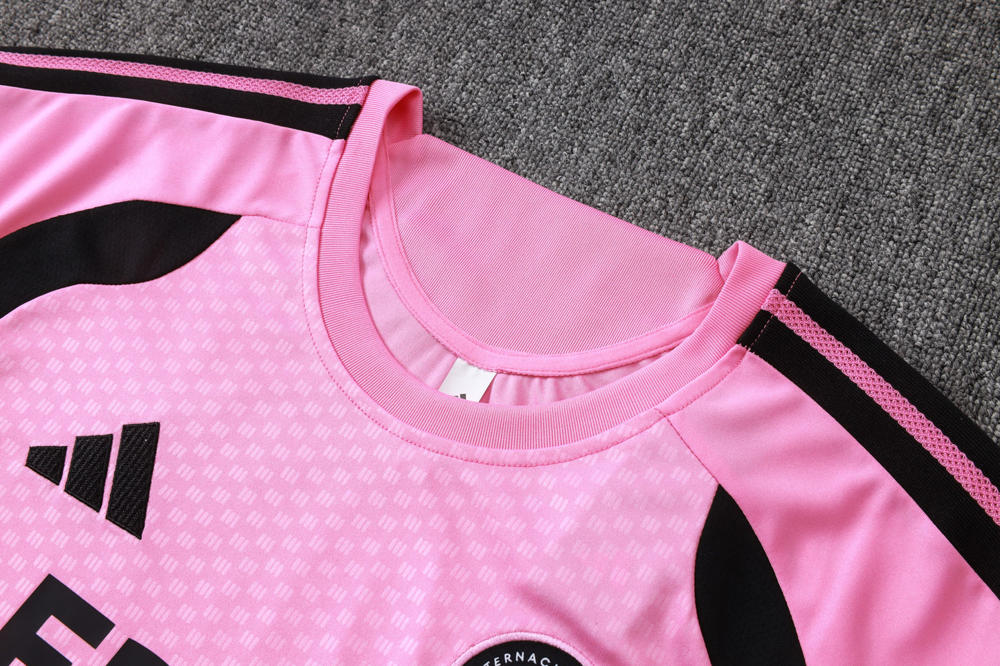 Inter Miami Training Kit  - Home