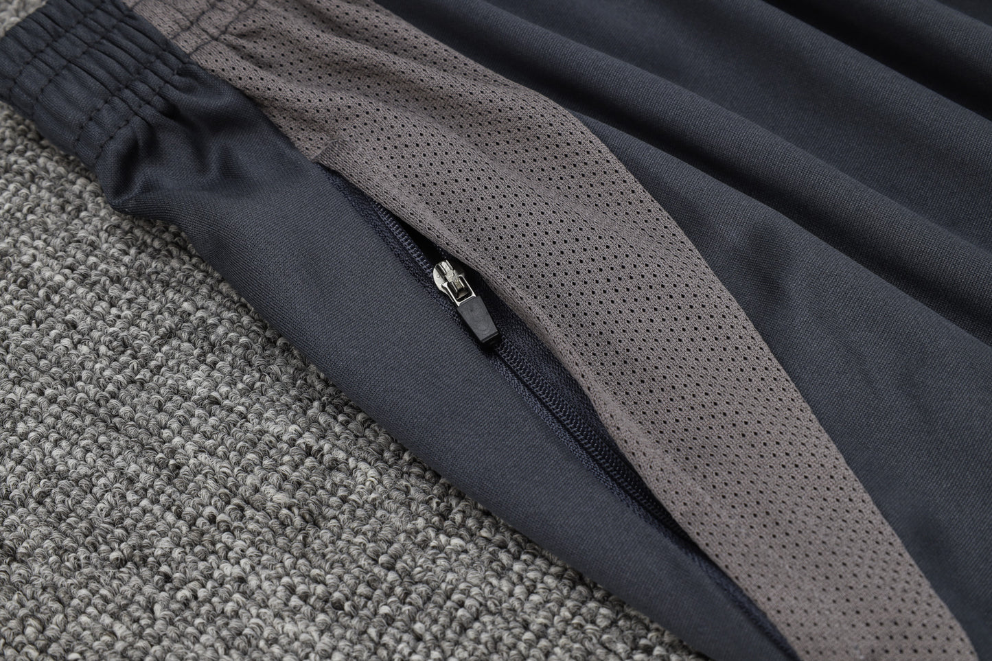 Real Madrid Training Kit - Beige/Black/Grey