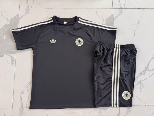 Germany Training Kit  - Classic Black
