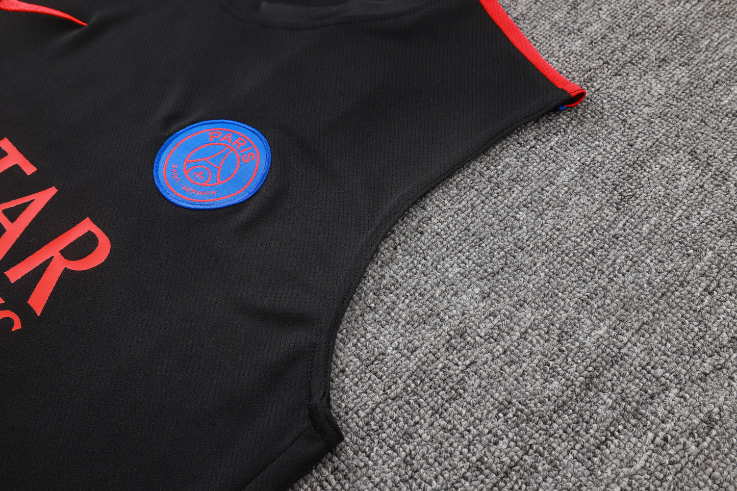 PSG Sleeveless Training Kit - Black/Red