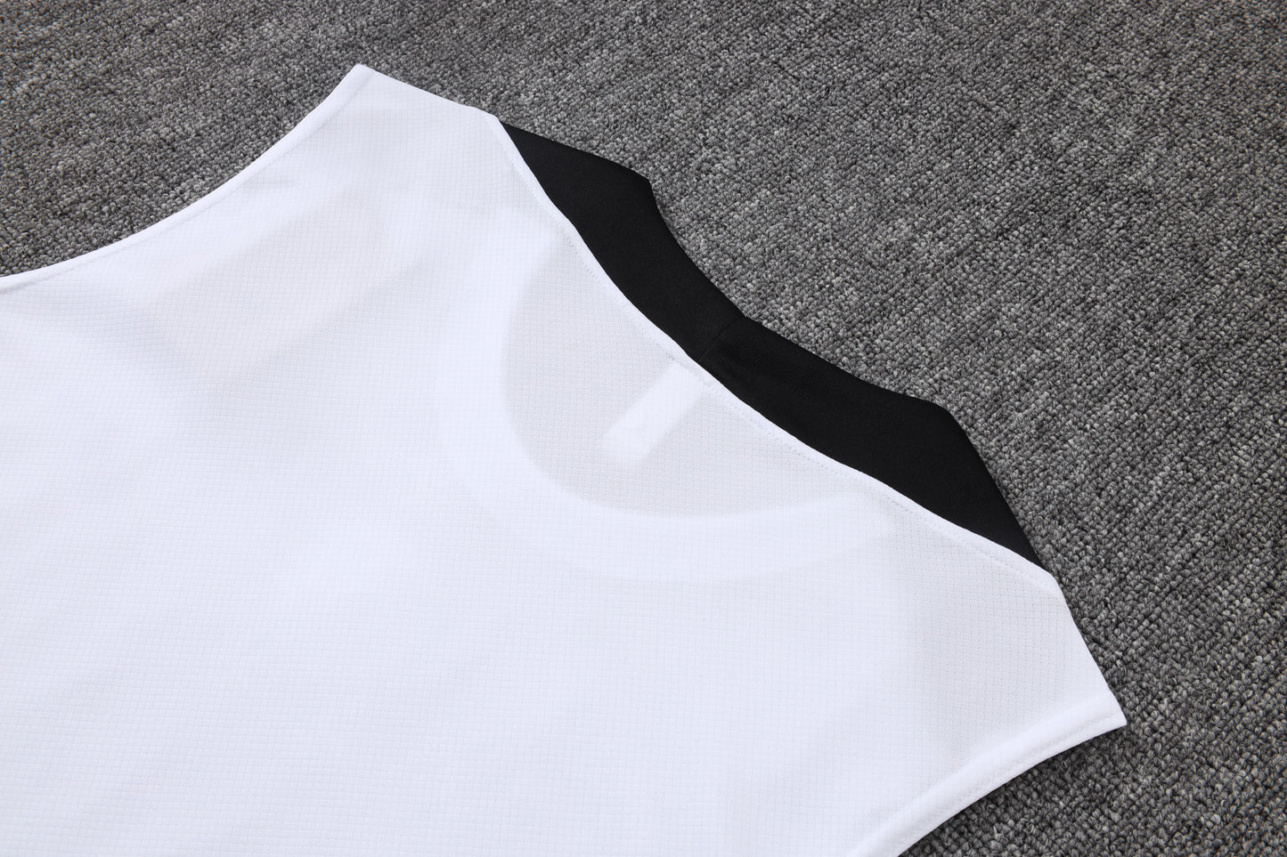 PSG Sleeveless Training Kit - White/Grey Jordan