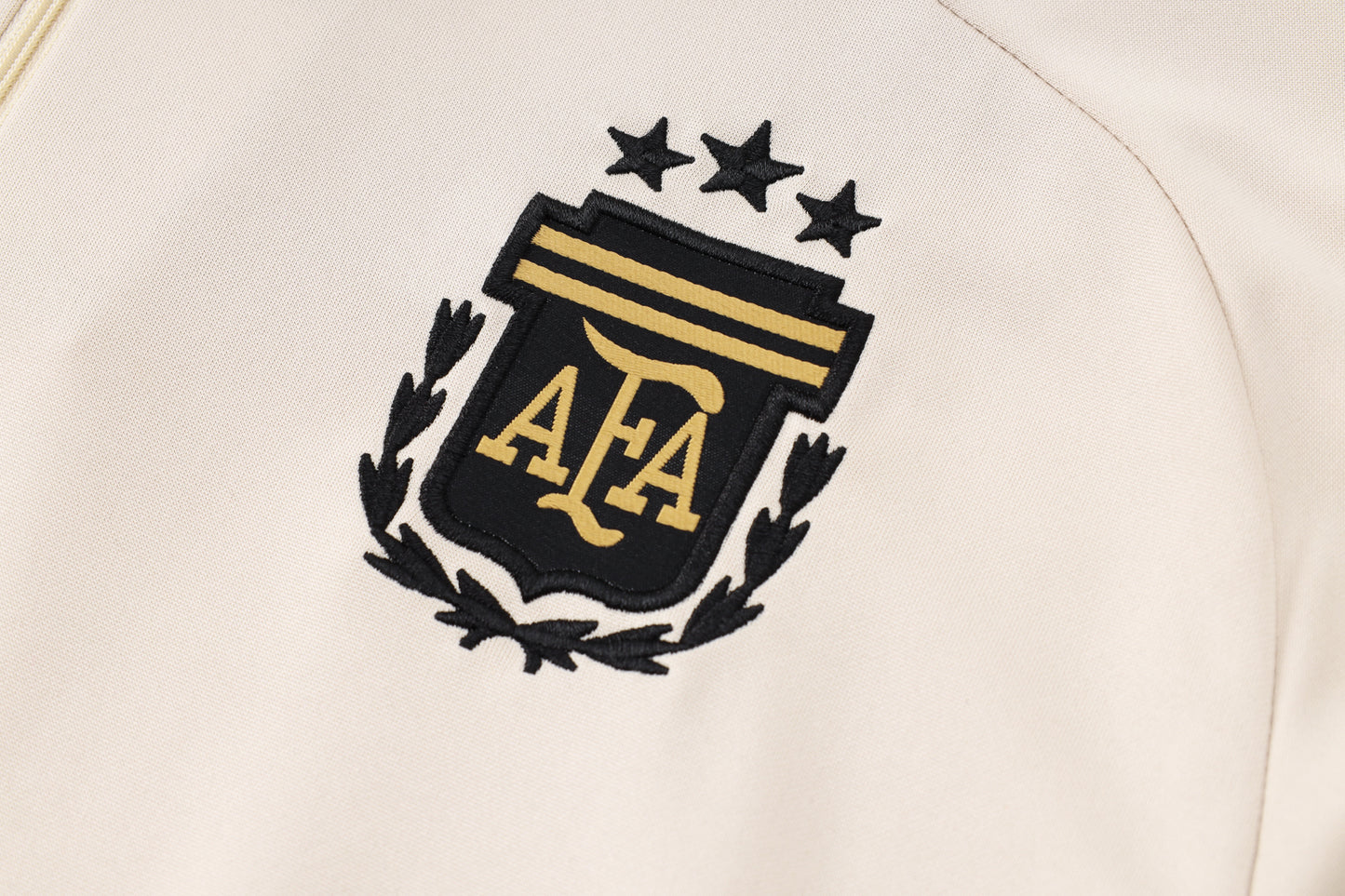 Argentina 1/4 Zip Tracksuit Set Beige/Electric-Blue/Black