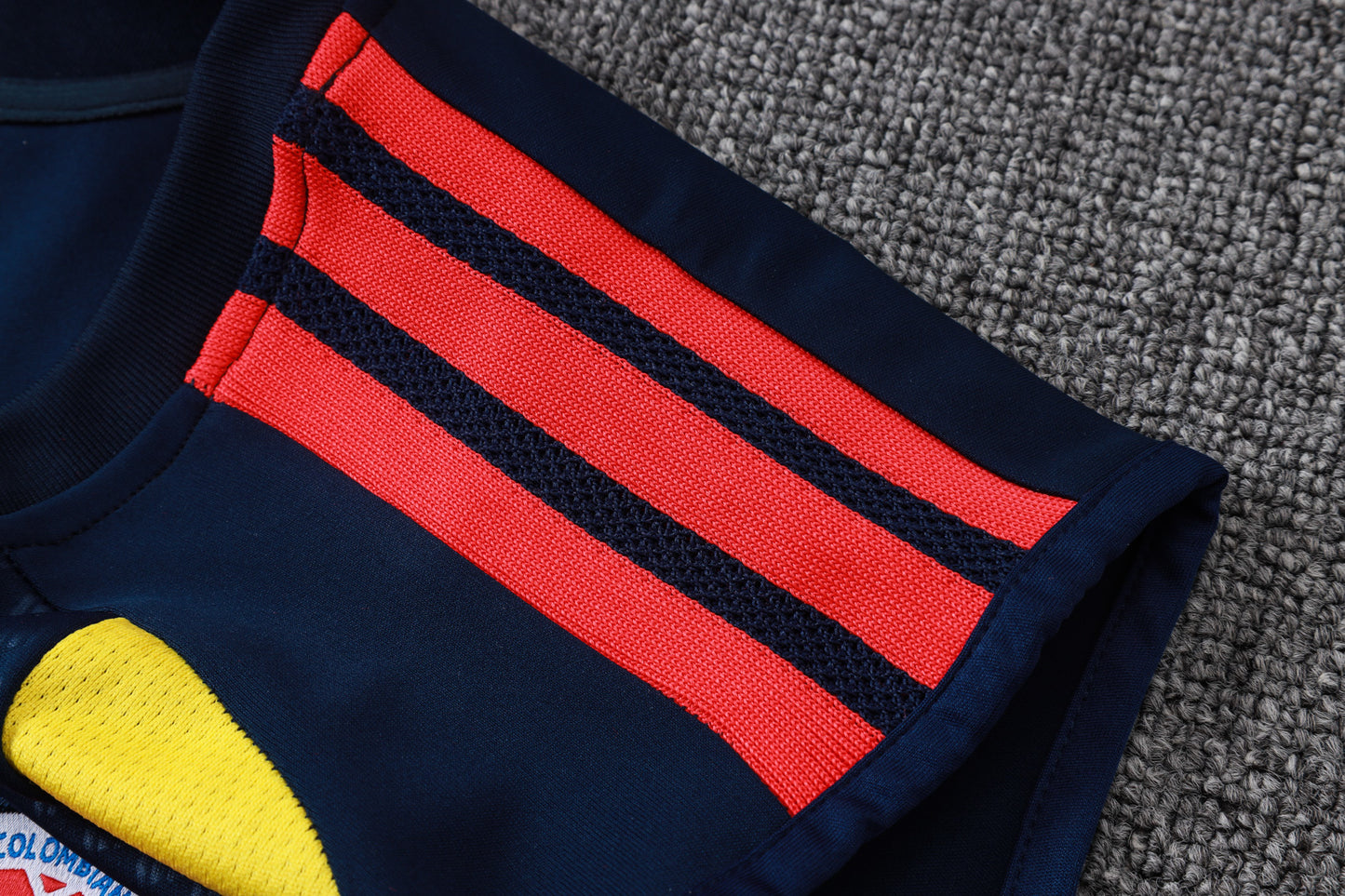 Colombia Sleeveless Training Kit - Navy/Blue