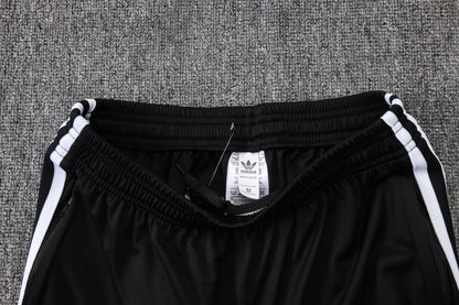 Juventus 1/4 Zip Tracksuit Set - Classic Black