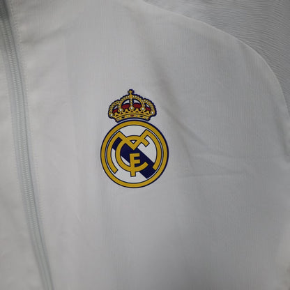 Real Madrid 2025/26 Windbreaker - White