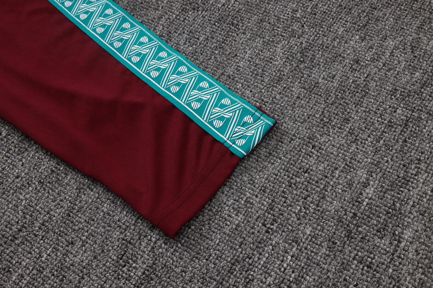 Portugal 1/4 Zip Tracksuit Set - Maroon/Teal