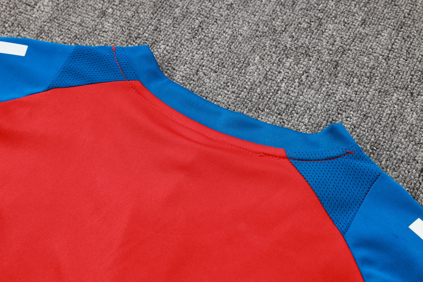 Spain Training Kit - Red/Blue