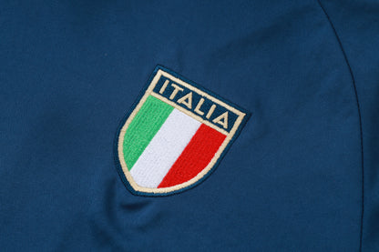 Italy Training Kit  - Classic Home