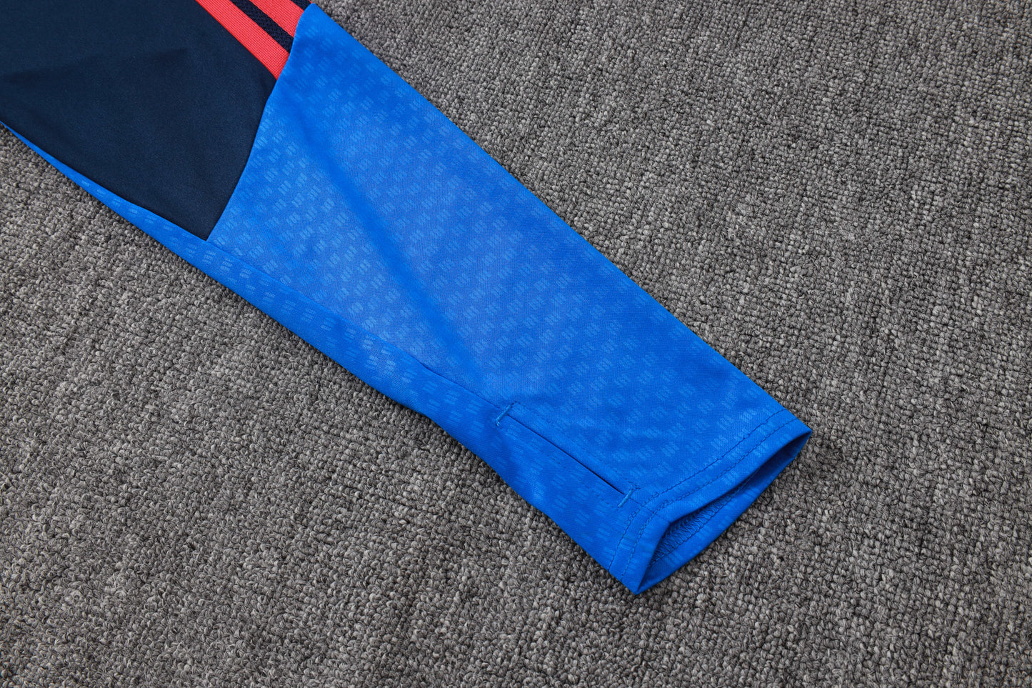 Colombia 1/4 Zip Tracksuit Set - Away