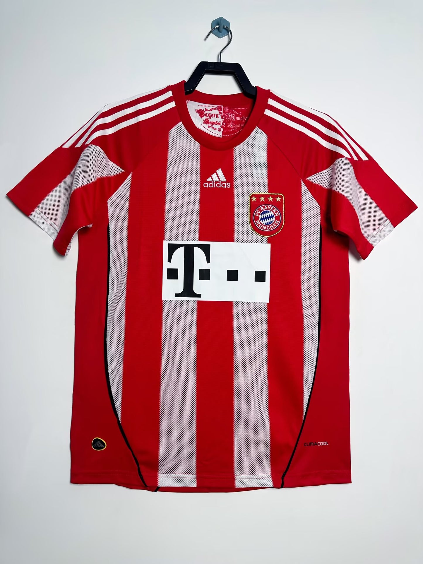 Bayern Munich 2010/11 Home